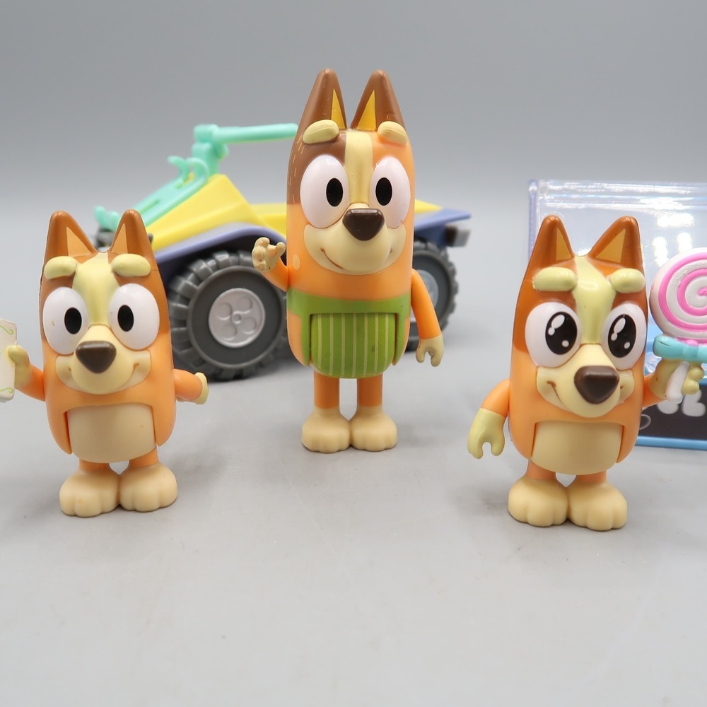 Bluey Lot‎ of Dog Figures Chef Food Accessories ATV Figures Moose Toys